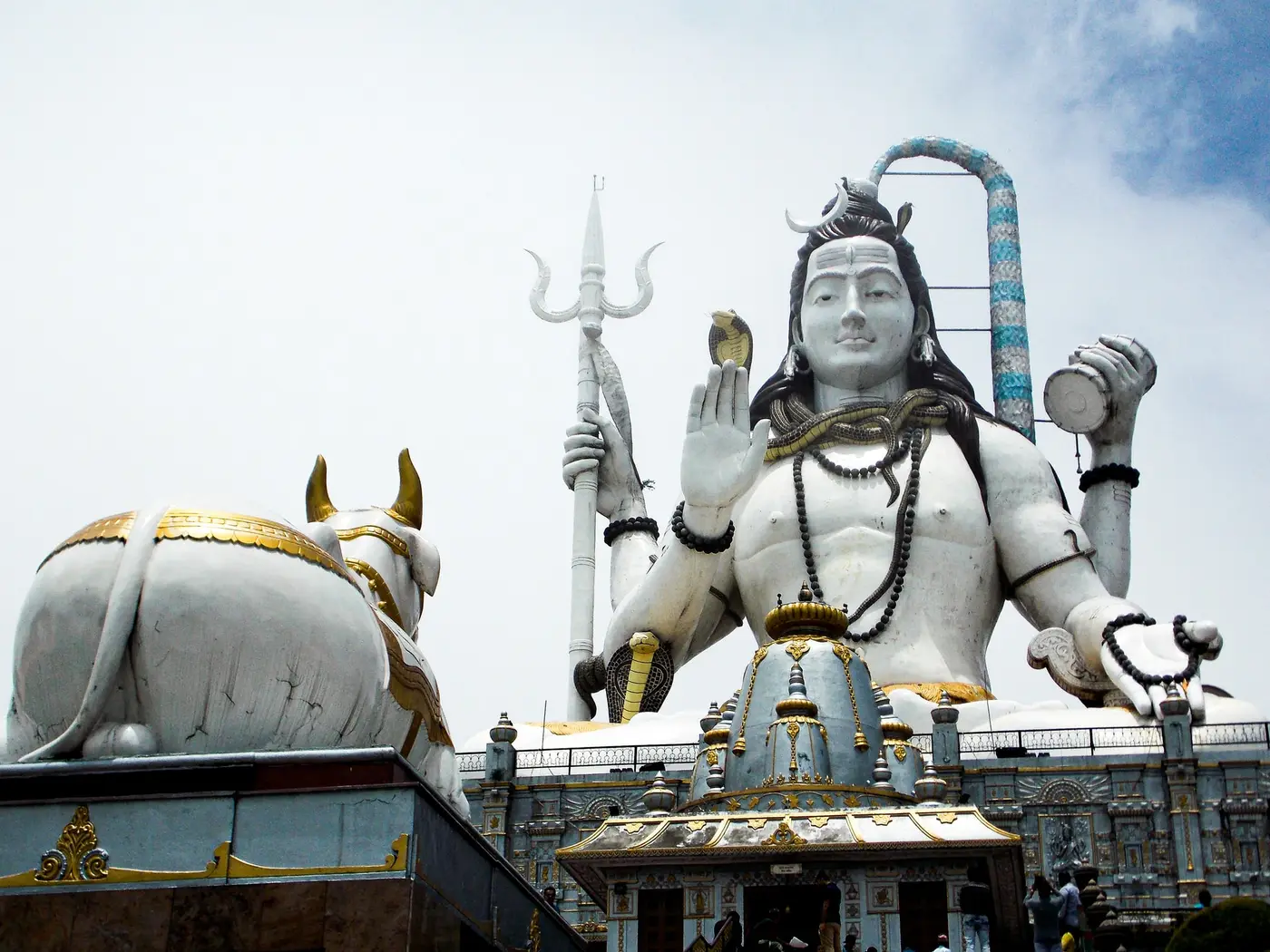 Siddheshwar Dham – One of the most spiritual hindu temple in India of lord shiva. This is the replica of the actual temple (in Amarnath) and is present in Namchi sikkim. the temple is next to an imposing idol of lord Shiva and his devout follower Nandi Siddheshwar Dham - One of the most spiritual hindu temple in India of lord shiva. This is the replica of the actual temple (in Amarnath) and is present in Namchi sikkim. the temple is next to an imposing idol of lord Shiva and his devout follower Nandi