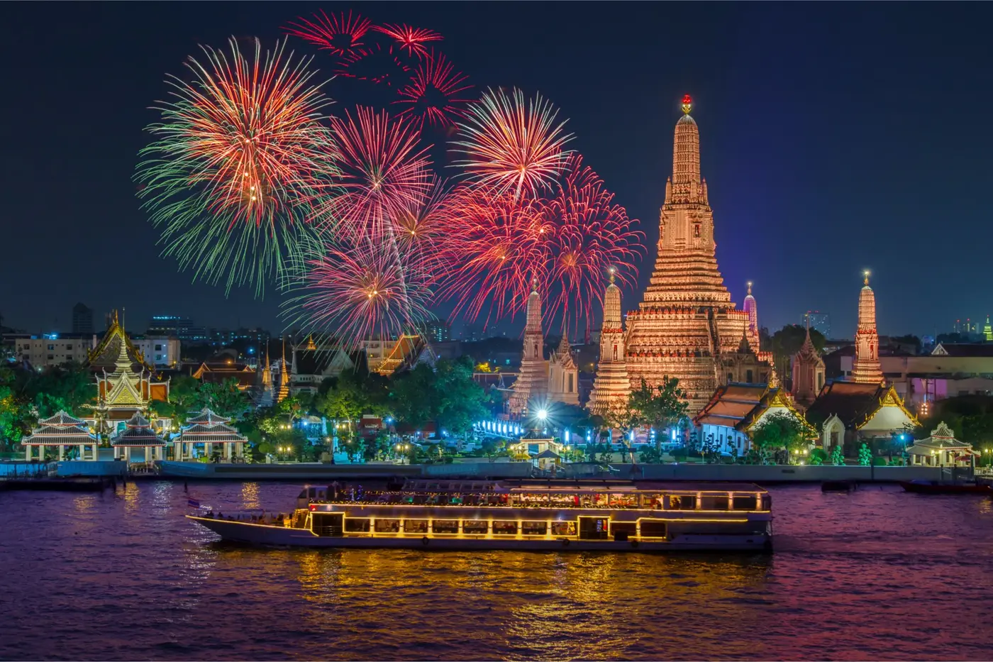 Wat Arun, Bangkok city, Thailand